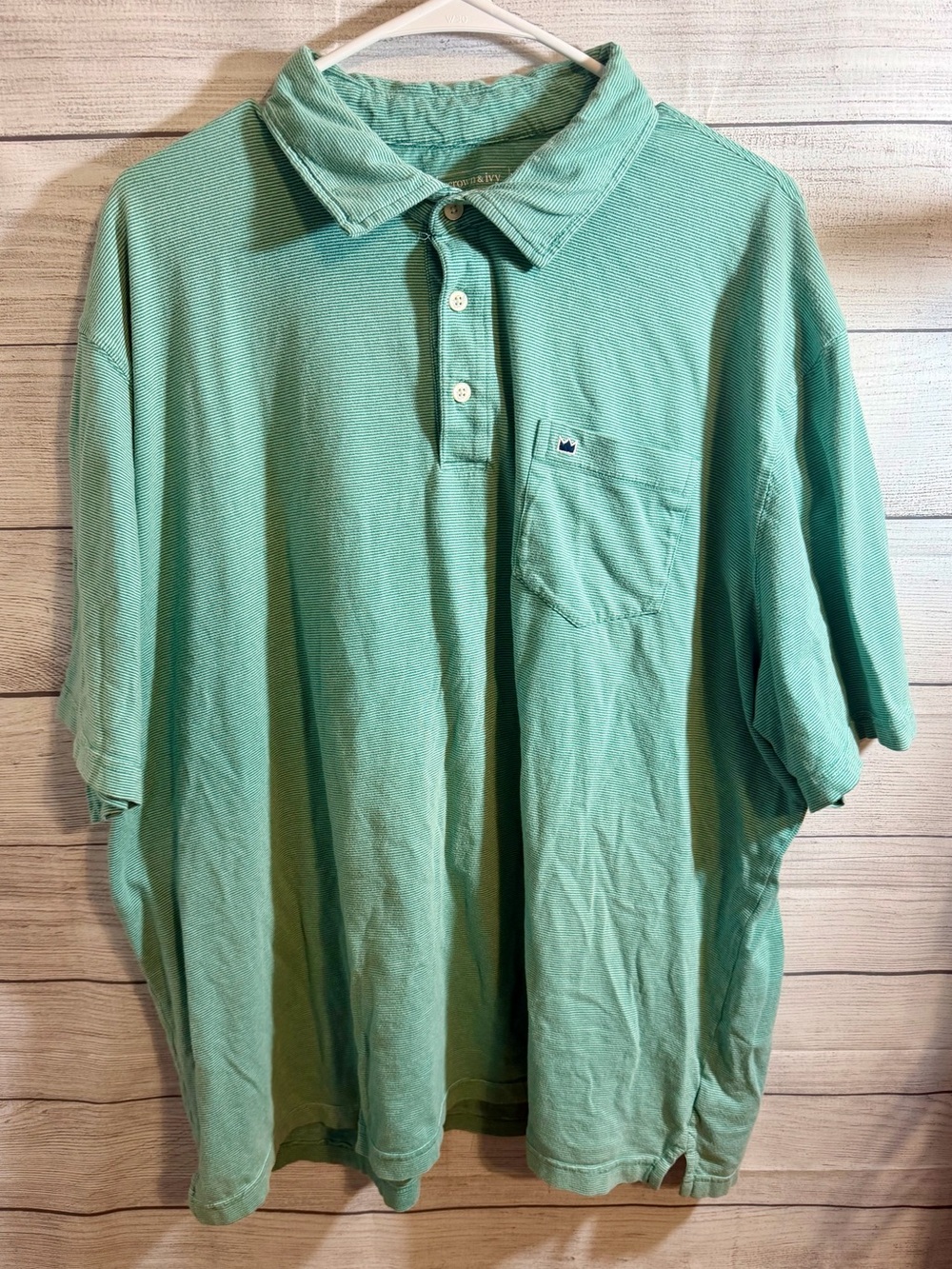 crown & ivy Men's Polo in Seafoam